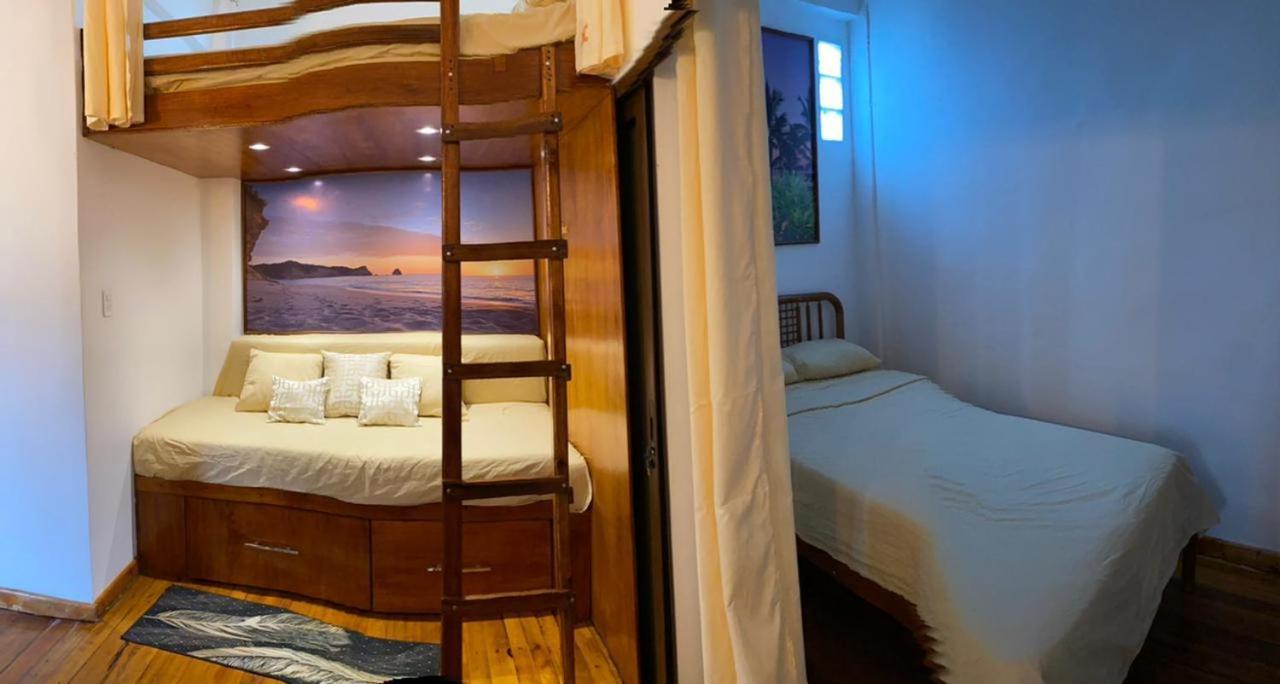 Haus Quentin 호텔 Puerto López 외부 사진